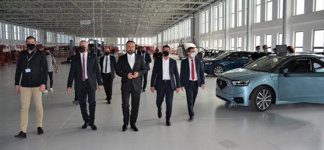 Milli Eğitim ve Kültür Bakanı Olgun Amcaoğlu, KKTC'nin Yerli Otomobili “GÜNSEL”i Test Etti.
