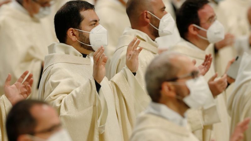 Vatikan'da yolsuzluğa karşı, 40 euro'nun üzerinde hediye kabul etmek yasaklandı