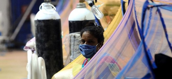Hindistan'da Günlük Can Kaybı Sayısı Salgının Başından Bu Yana En Yüksek Düzeye Ulaştı