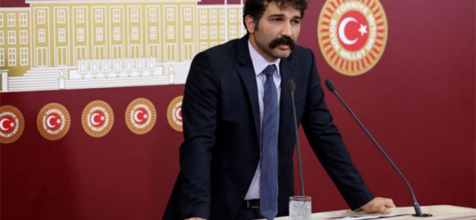 TİP Milletvekili Barış Atay, TC İçişleri Bakanı Süleyman Soylu'ya "Sedat Peker'e koruma polisi verilmesini neden onayladın?