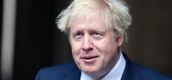 İngiltere Başbakanı Johnson, Müslüman kadınlara yönelik geçmişteki ifadelerinden ötürü üzgün olduğunu belirtti
