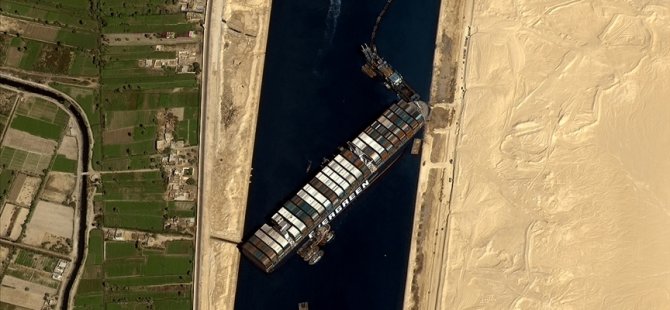 Mısır, Süveyş Kanalı'nı tıkayan 'The Ever Given' adlı gemiyle ilgili uluslararası tahkime başvurmayacak