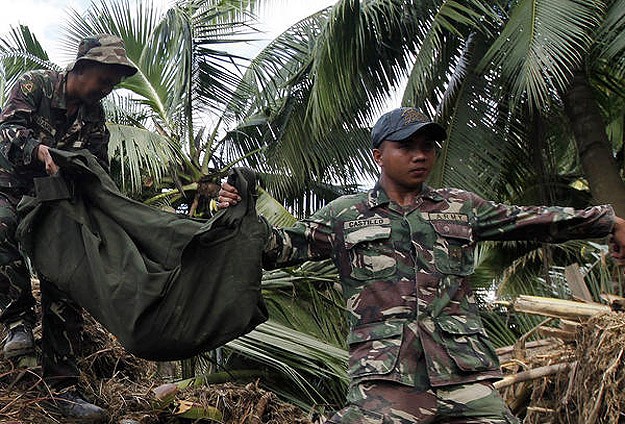 Filipinler'de polislere pusu: 7 ölü, 7 yaralı