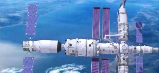 Çin’in Uzay Mekiği İstasyona Kenetlendi