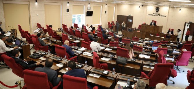 Cumhuriyet Meclisi Toplandı...Seçimle İlgili AD-HOC Komite Oy Çokluğuyla Kabul Edildi