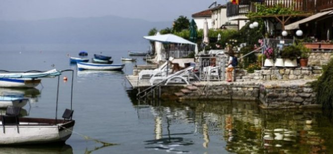 Avrupa'nın En Eski Gölünü Kurtarma Savaşı Sürüyor