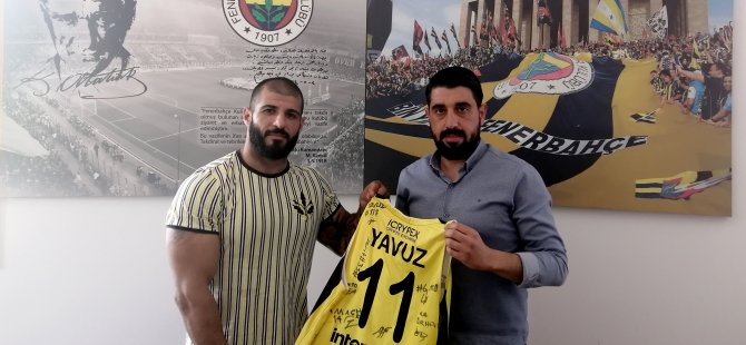 Fenerbahçe Tekerlekli Sandalye Basketbol Takım Kaptanı temsilcimiz İbrahim Yavuz, KKTC Fenerbahçeliler Derneği’ni ziyaret etti