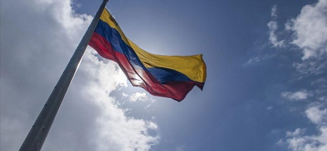 Venezuela, hava sahasının ABD'ye ait olduğu öne sürülen askeri uçak tarafından ihlal edildiğini duyurdu