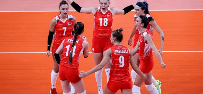 Türkiye A Milli Kadın Voleybol Takımı, Tokyo 2020'de İtalya'ya mağlup oldu