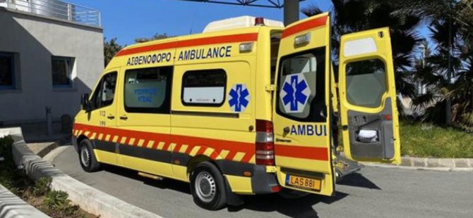 Uyuşturucu Tesiri Altındaki Kadın Ambulanstaki Sağlık Görevlilerine Saldırdı