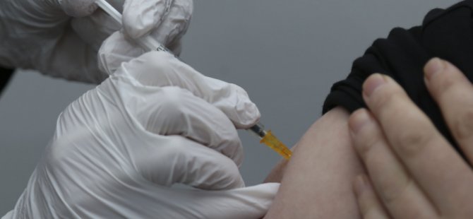 Irak'ta kasımdan itibaren uçak seyahatlerinde Covid-19 aşısı zorunlu olacak