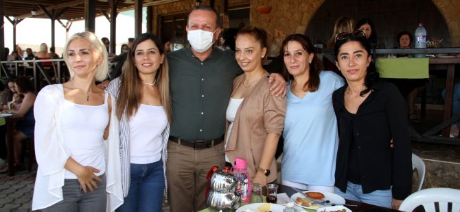 Ataoğlu, DP Güzelyurt ve Lefke Kadın örgütlerinin düzenlediği kahvaltı organizasyonuna katıldı