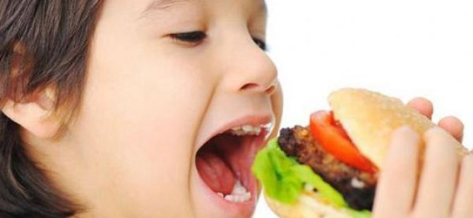 Fast-Food Yiyecekler Çocuk Gelişimini Etkiliyor!