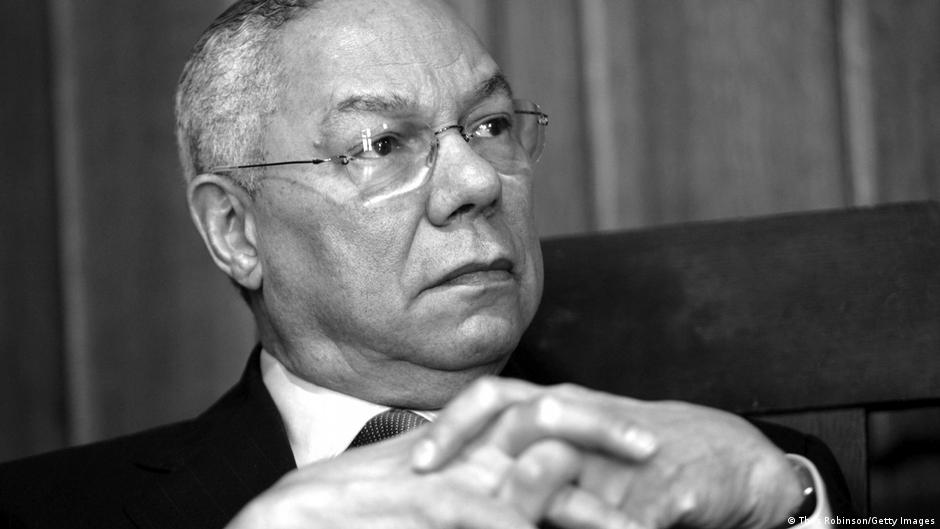 ABD Eski Dışişleri Bakanı Colin Powell Covid 19'dan hayatını kaybetti