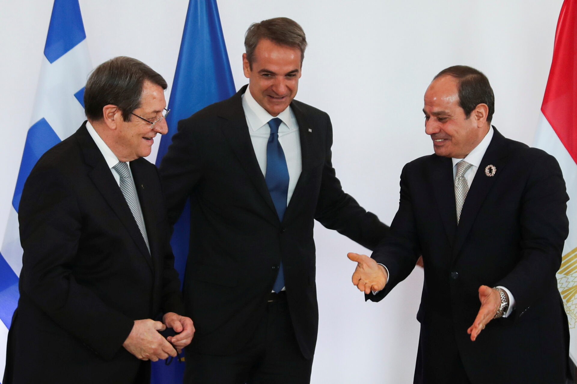 Güney Kıbrıs, Yunanistan ve Mısır elektrik anlaşması imzaladı