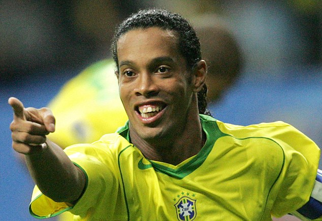 Ronaldinho Geliyor,Bakın hangi takıma?