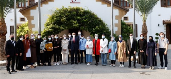 Cumhurbaşkanı Ersin Tatar, Genç Diplomasi Akademisi Heyetini Kabul Etti