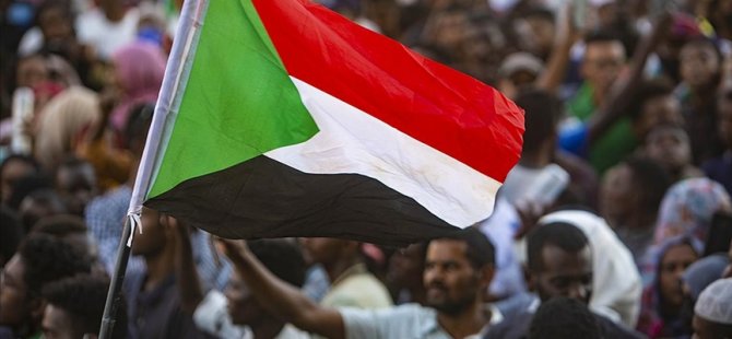 Sudan'da Askeri Yönetim Karşıtı Protestolarda Ölenlerin Sayısı 11'e Çıktı
