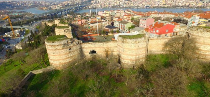 İstanbul Surları'nı her yerden görmek artık mümkün: Tarihi surlar dijitale aktarıldı