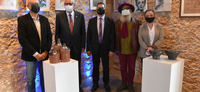 Girne Belediye Başkanı Güngördü, Atelier Arkın’ın Sergisini Ziyaret Etti