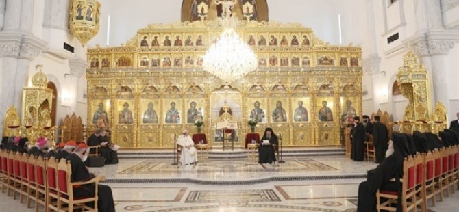 Papa Francis Başpiskopos Hrisostomos Ve Sen Sinod Meclisiyle Görüştü
