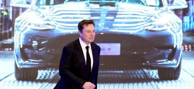 Elon Musk 6,9 milyar dolarlık Tesla hissesi sattı