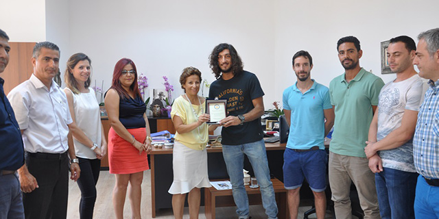 DAÜ Sağlık Bilimleri Fakültesi öğrencisine “Mete Adanır Yılın Sporcusu” ödülü verildi
