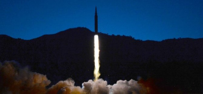 Resmen füze yağıyor: Kuzey Kore balistik füze fırlattı