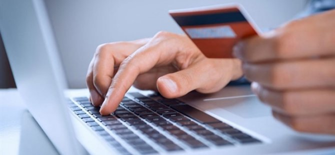 Müşterilerin Kredi Kartı Bilgileriyle Internetten Harcama Yapan Kişi Tutuklandı