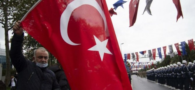 ‘Turkey’den Türkiye’ye değişim tartışma yarattı: ‘Ü’ krizi yaşanabilir