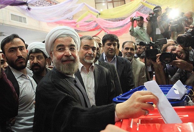 İran'da Ruhani zafere yakın