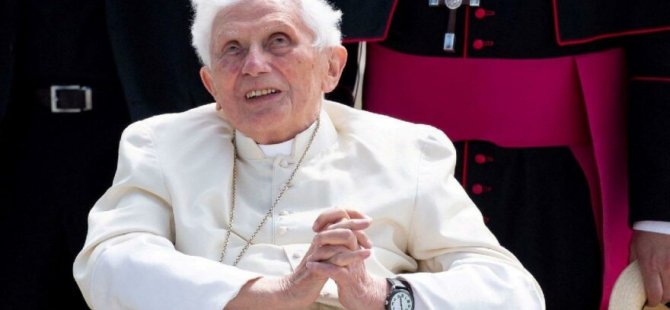 Eski Papa, Pedofili Soruşturmasında Yanlış İfade Verdiğini Kabul Etti