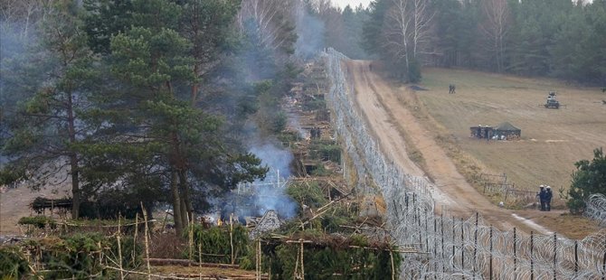 Polonya, Belarus sınırına duvar örmeye başladı