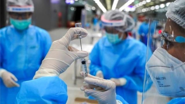Güney Kıbrıs’ta Nuvaxovıd Aşılarının Yapılmasına Başlanıyor