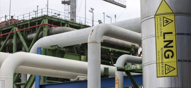 İngiltere, Rus Petrol Ve Petrol Ürünlerinin Ithalatını Aşamalı Olarak Durduracak