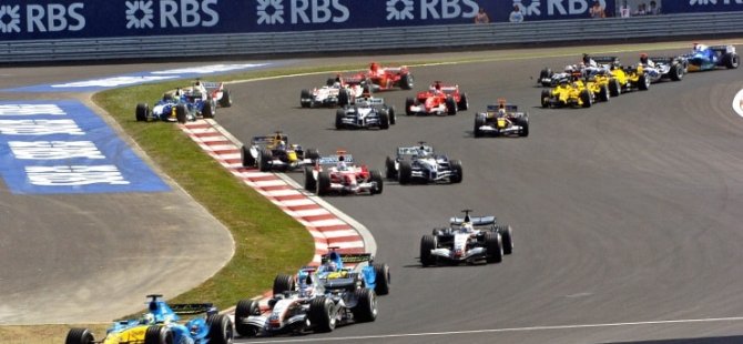 Formula 1’de perde açılıyor