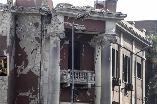 Kahire'de İtalyan Konsolosluğu'na bombalı saldırı