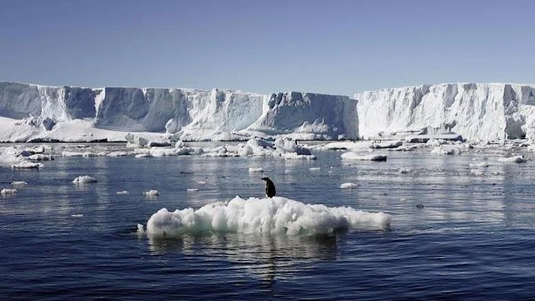 Bilim insanları uyardı: Kıyamet Buzulu hızla eriyor