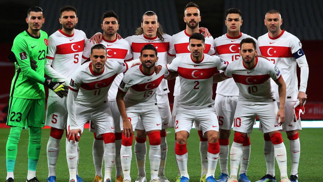 Türkiye A Milli Futbol Takımı, Faroe Adaları'na mağlup oldu