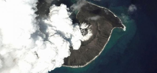 NASA: Tonga'daki yanardağ atmosfere 58 bin olimpik havuzu dolduracak su buharı püskürttü