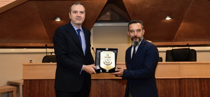 Girne Üniversitesi Denizcilik Fakültesi'nden birincilik ödülü