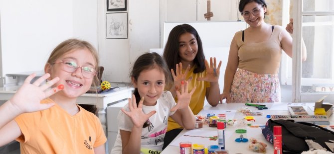 Kıbrıs Amerikan Üniversitesi, Sürekli Eğitim Merkezi (KAÜSEM) Yaratıcı Sanat Atölyesi Geleceğin Sanatçılarını Yetiştiriyor