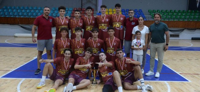 Basketbolda U17 şampiyonu Yakın Doğu