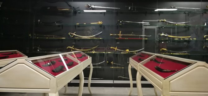 Tarihe damga vuran efsanevi kılıçlar, Kıbrıs Modern Sanat Müzesi’nde meraklıları ile buluşuyor