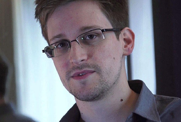 Almanya Snowden'i reddetti