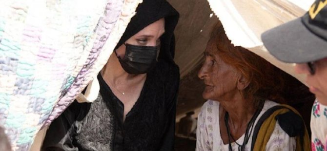 Angelina Jolie Pakistan’dan dünyaya seslendi