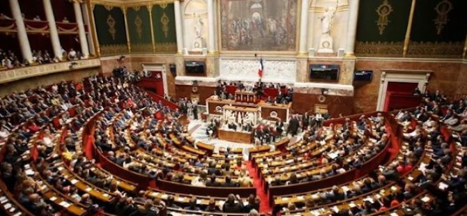 Fransa’da milletvekillerinin tasarruf önerileri dalga konusu oldu