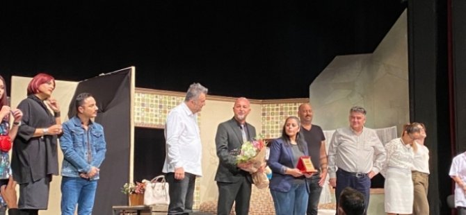Güzelyurt Şehir Tiyatrosu Adana’da sahne aldı