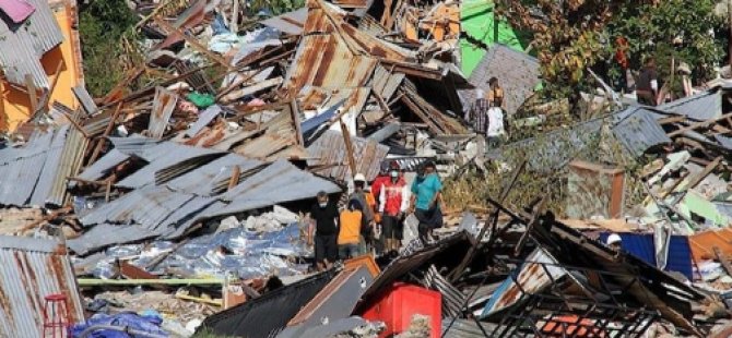 Endonezya’daki depremde can kaybı artıyor