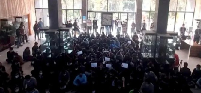 İran’da protestoların merkezi üniversitelerde yüzlerce öğrenci zehirlendi